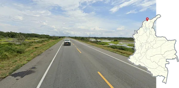 Узкий мост Ruta 90 в Колумбии между Барранкильей и Сьенагой, желтые линии и мелководье
