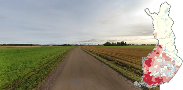 Поля у западного побережья Финляндии на сельскохозяйственных угодьях возле моря