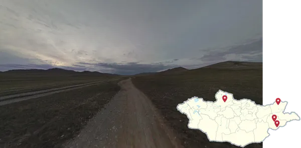Монголия, район ночного освещения к западу от Дашбалбара, трасса