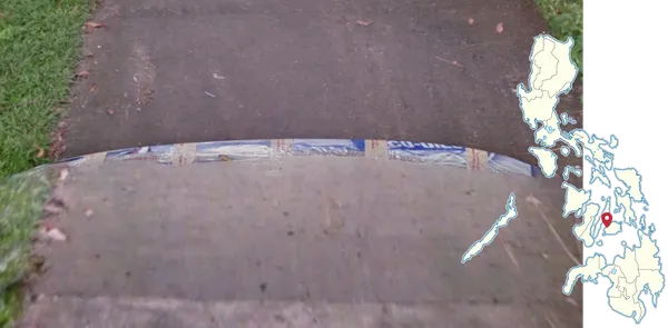 Автомобиль Street View с лентой на задней части на севере-западе Бохола